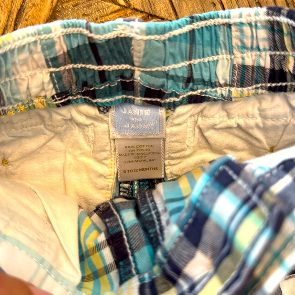 Janie and Jack Checkered Shorts 6 -12 months - Picture 4 of 4